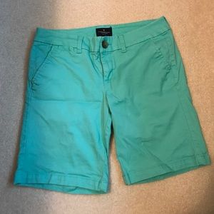 American Eagle stretch Bermuda shorts