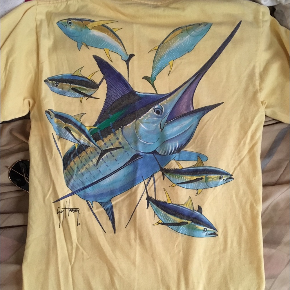 💛🐟Guy Harvey tshirt