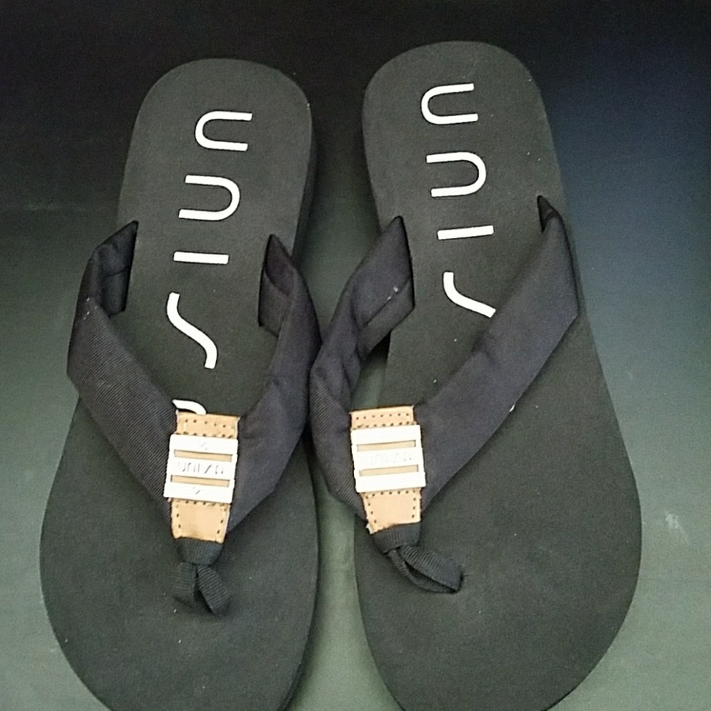 Very nice flip flop