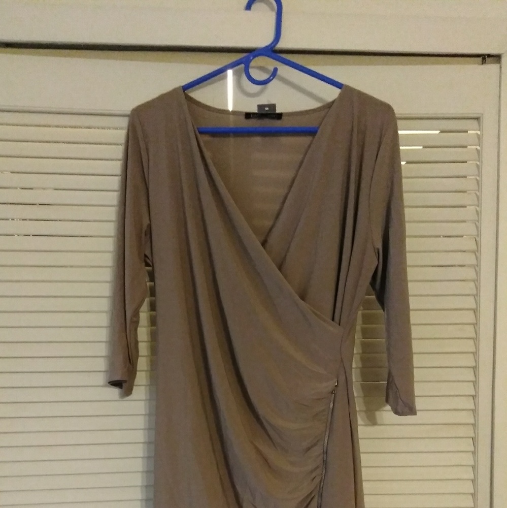 NWT Taupe Dress 1x - Picture 2 of 2