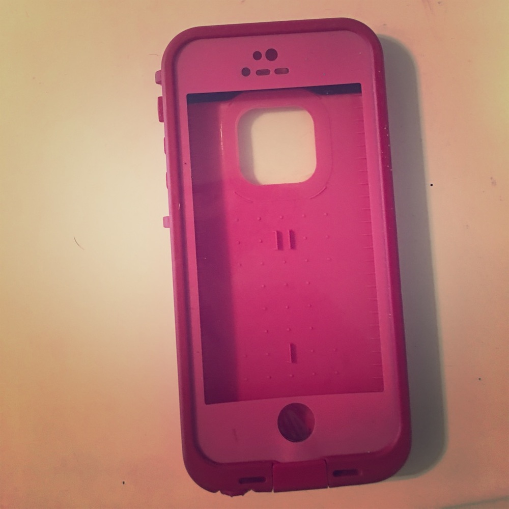 iPhone 5 life proof case