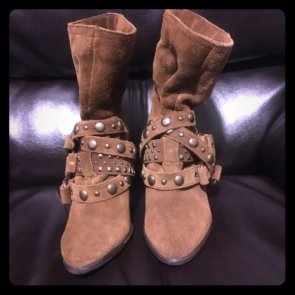 BCBG Pony Boots PRICE FIRM - Picture 2 of 7