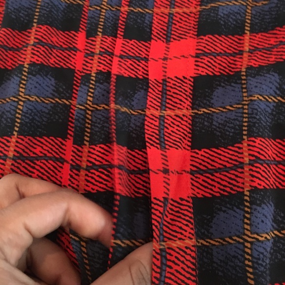 Plaid Crop Top from Forever 21 - Picture 3 of 7