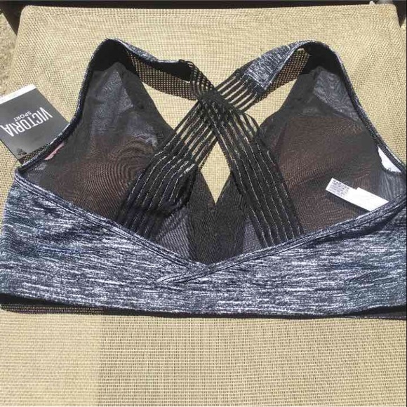 🚫SOLD🚫NWT! Victoria's Secret Long Line Plunge! - Picture 5 of 6