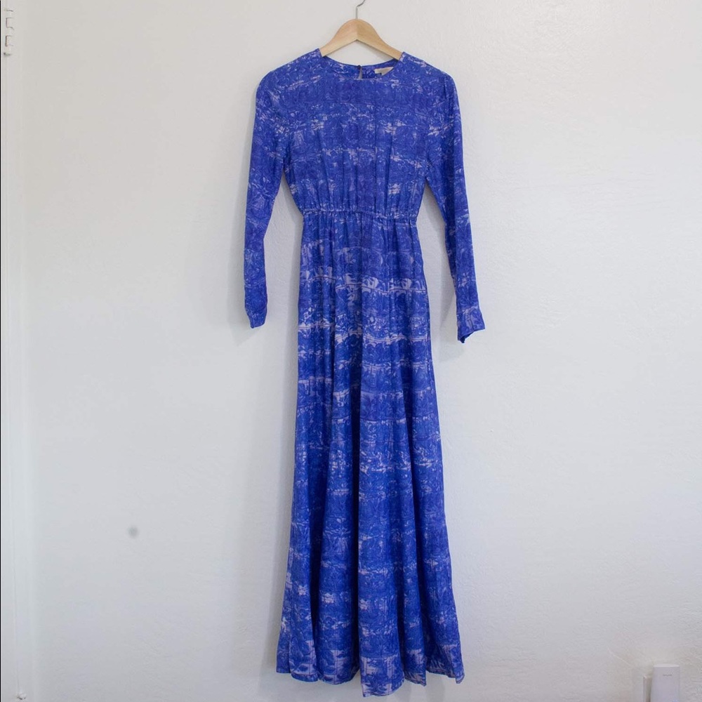 Blue floral long sleeve maxi dress