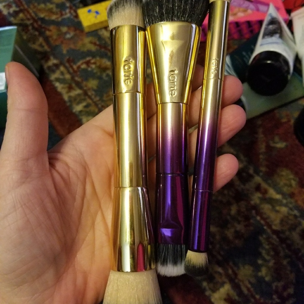 Tarte dual ended brushes
