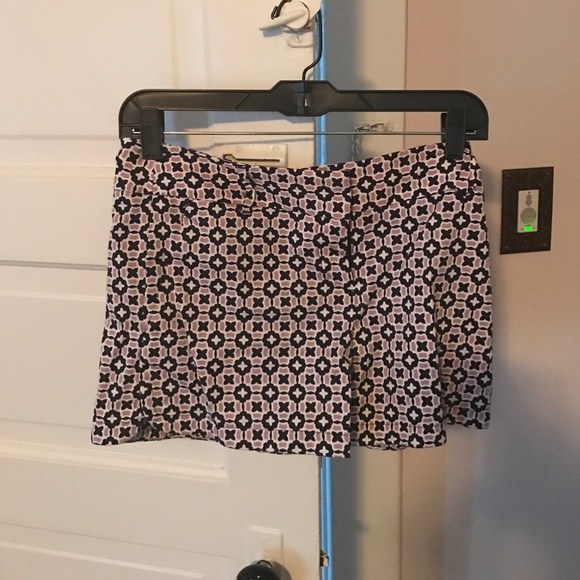 Loft short - Picture 1 of 2