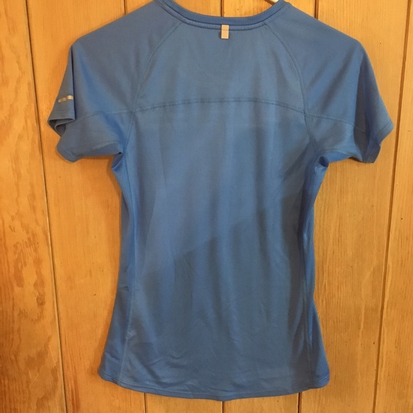 EUC Nike Running DRI-FIT women's running top. - Picture 2 of 5