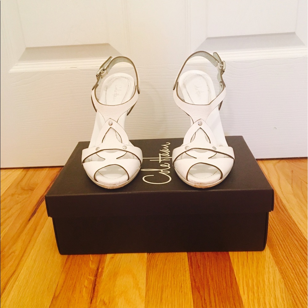 Sale❗️Cole Haan White leather Sandals❗️❤️❤️❤️❤️