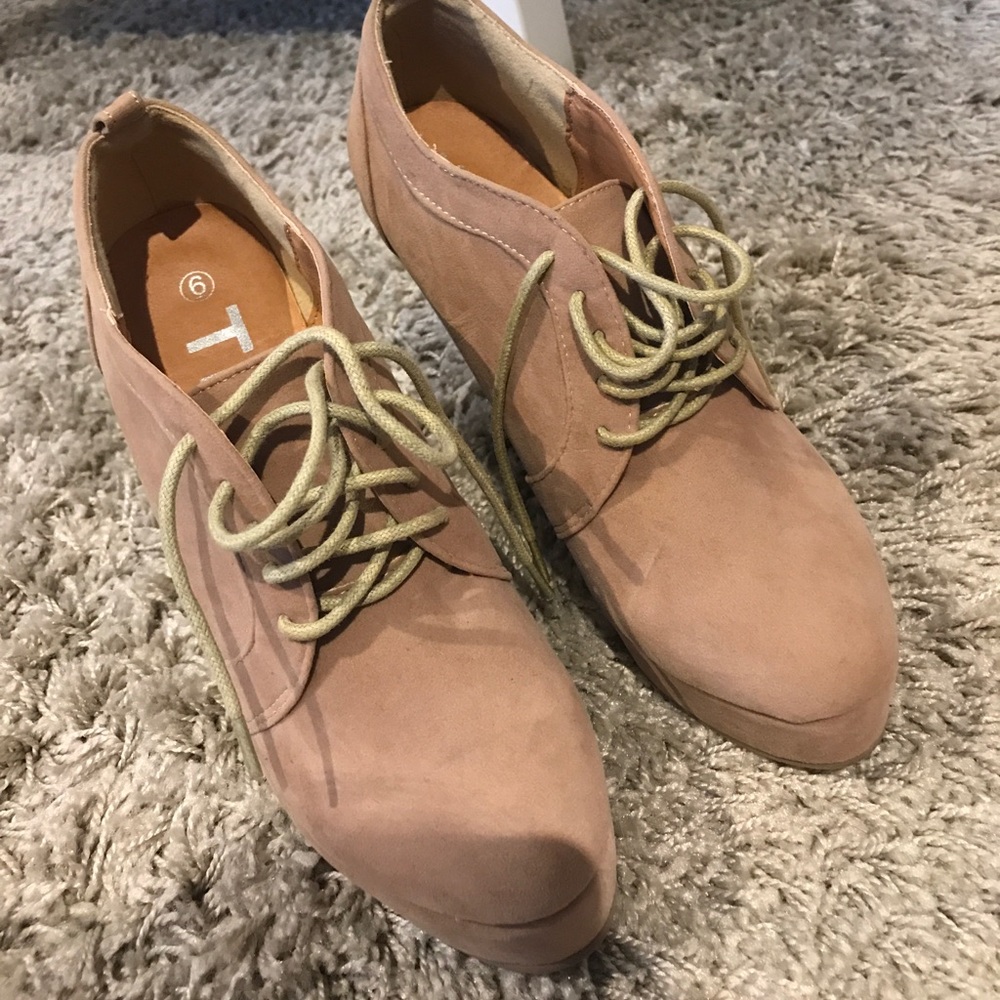 Women Platforms boots