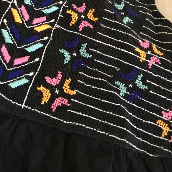 Embroidered top - Picture 5 of 5