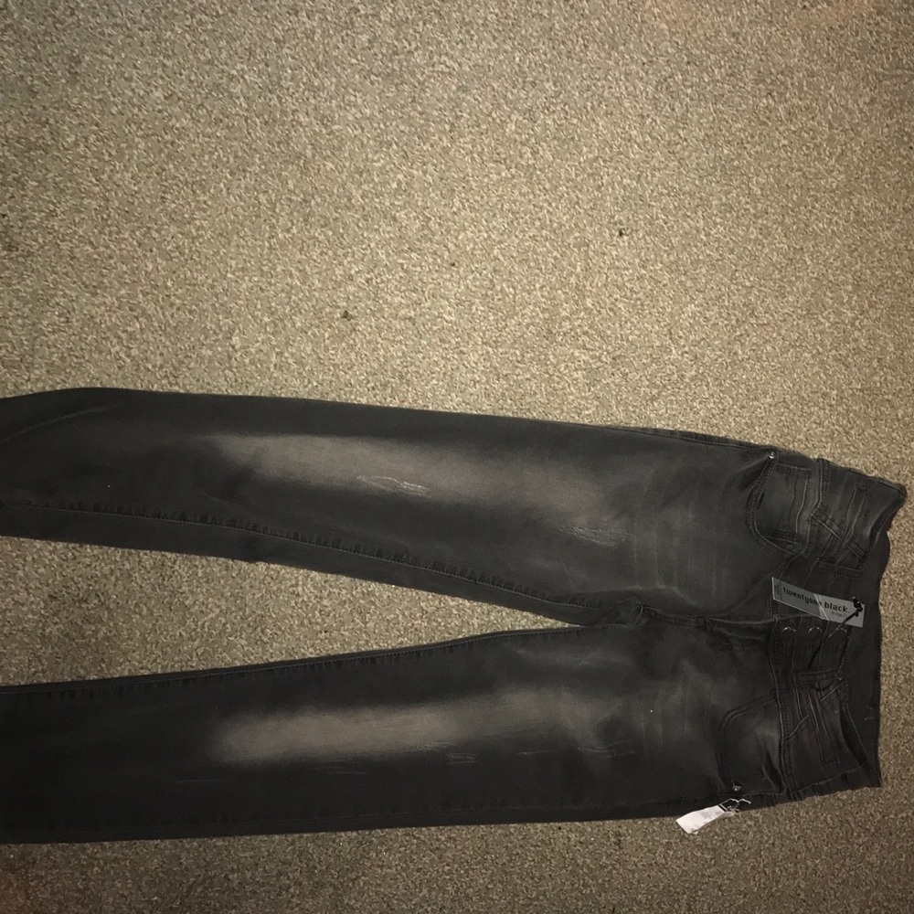 Brand new highwaisted skinny jeans