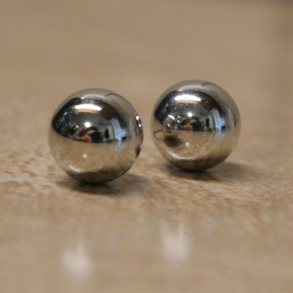 Brand New Silver Mirror Ball Stud Earrings - Picture 2 of 5