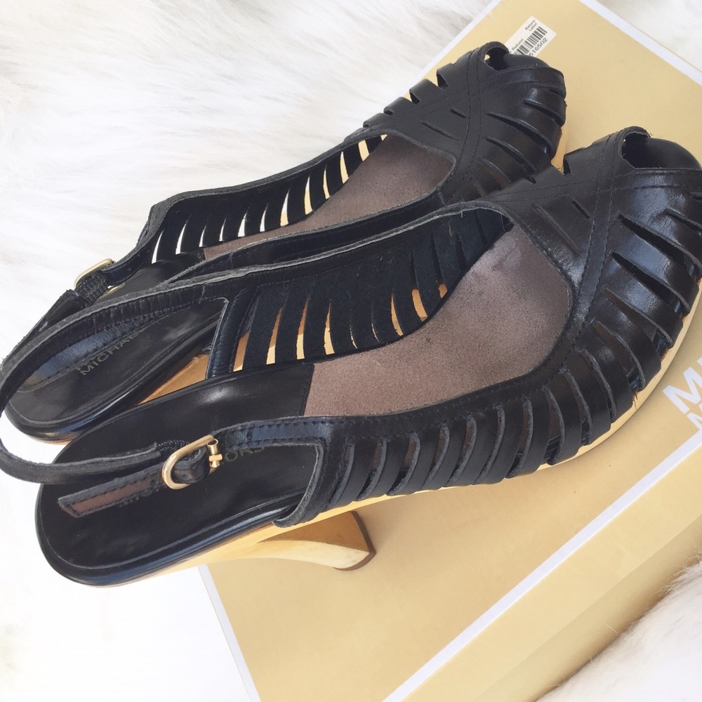 Michael Kors 🌸 South Side Slingback Heels