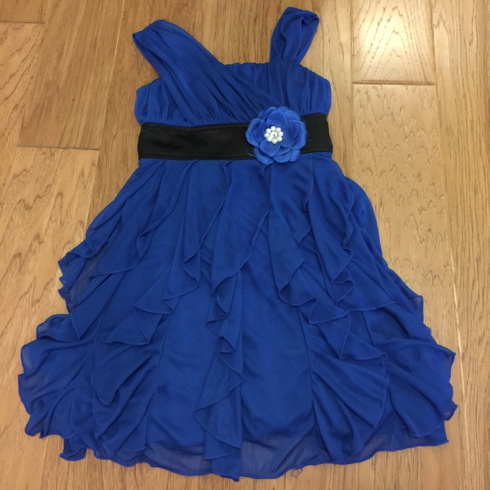 Girl's dress