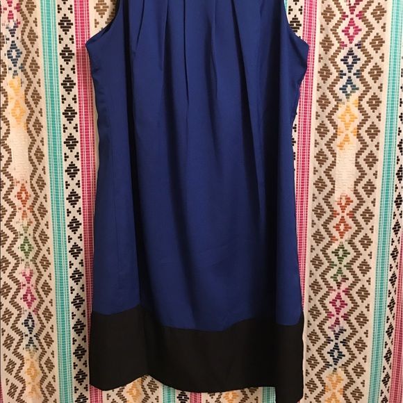 Color Block Dress - Picture 2 of 2