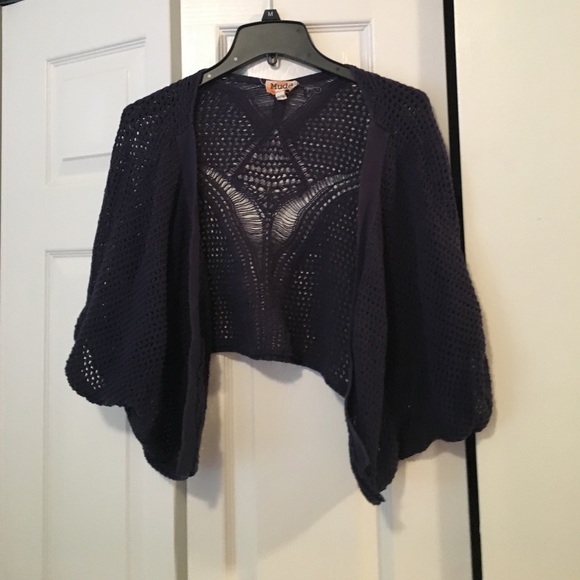 Cotton cream and blue shawls - Picture 2 of 2