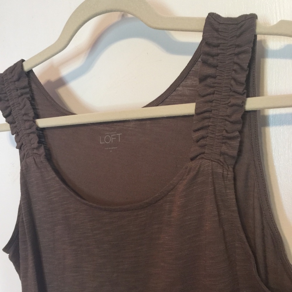 Loft warm heather brown tank with ruched straps