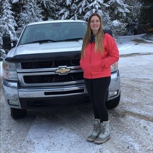 Meet your Posher, Marissa