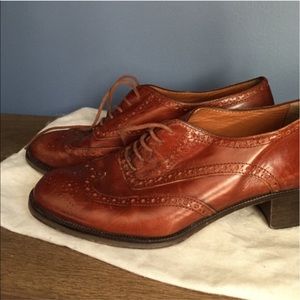 Cognac oxfords 🌰