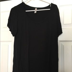 LulaRoe Classic Tee
