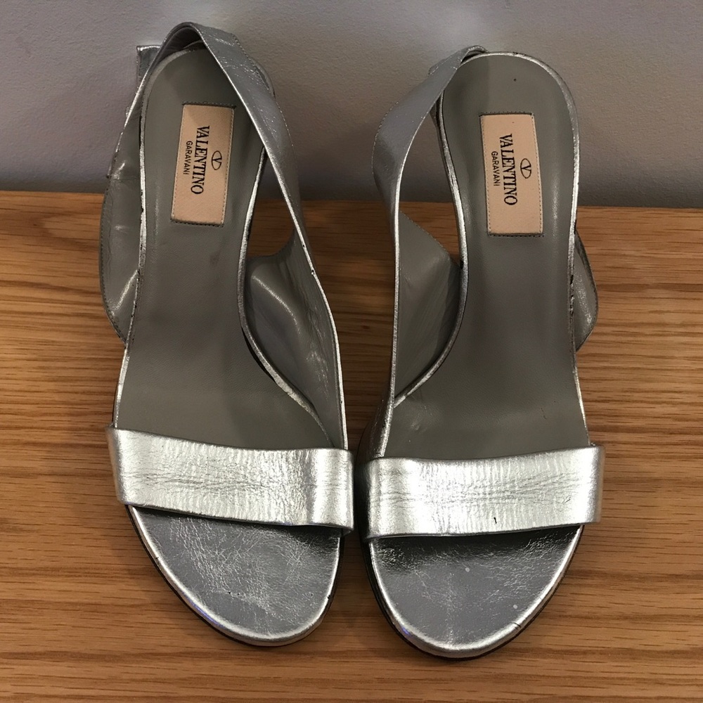 Vintage Valentino silver kitten heel open toe