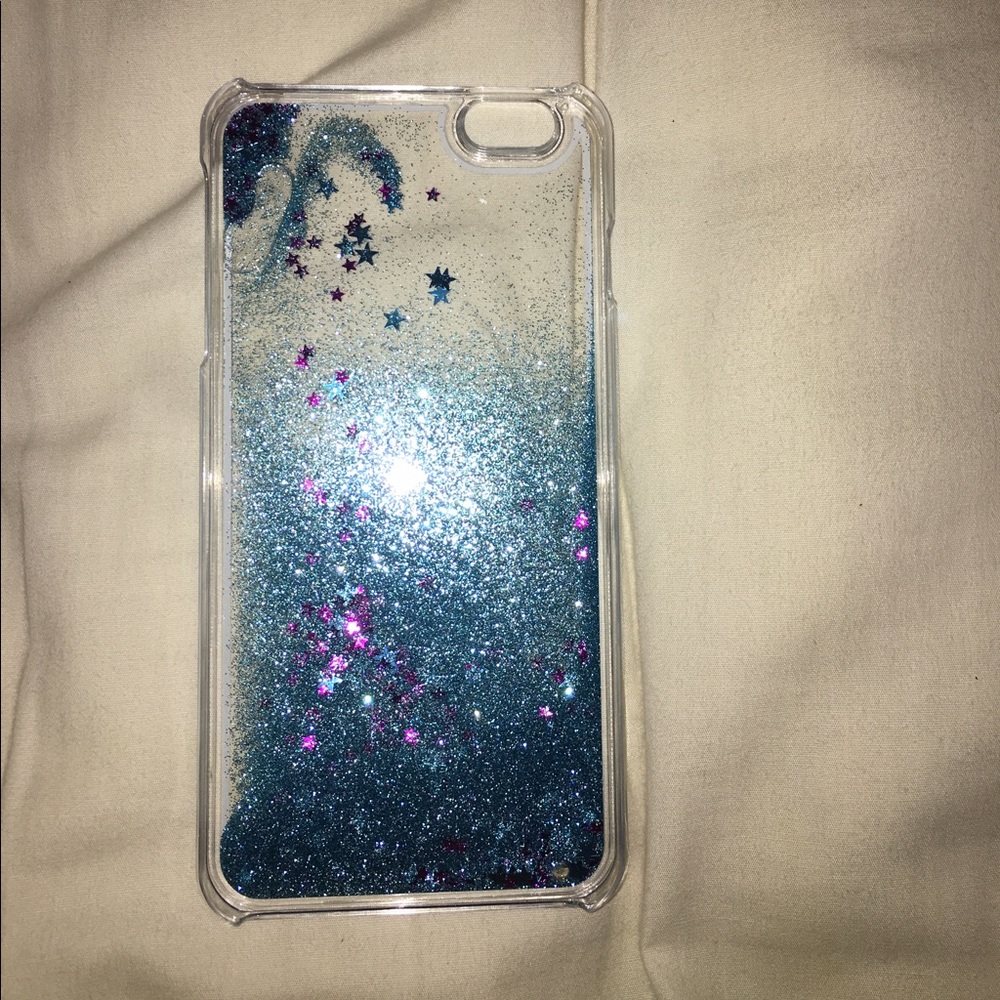✨NWT Moving Glitter IPhone 6/6s Plus Case✨