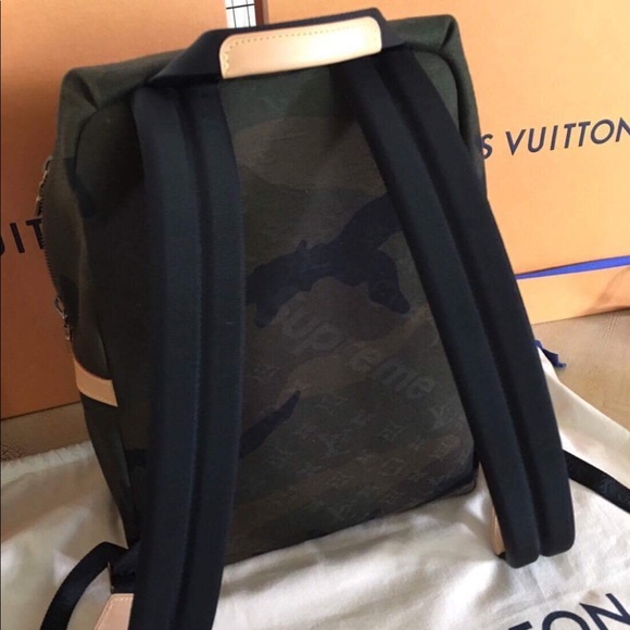 Loui x supreme backpack - Picture 4 of 7