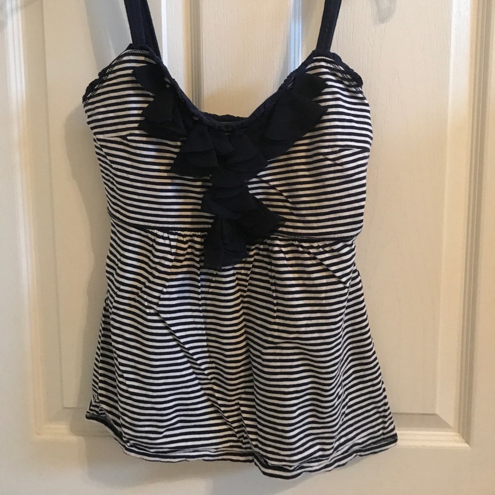 Maurices Tank