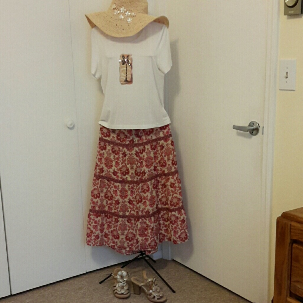 Loft Skirt, size 4-6