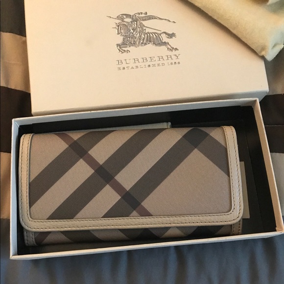 Burberry wallet - Picture 3 of 5