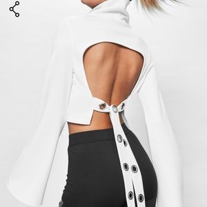 Sporty and Sexy MISSGUIDED Crop Top