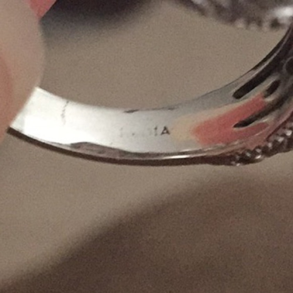 Ring - Picture 6 of 7