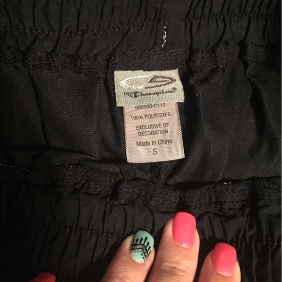 Running shorts, size Sm - Picture 3 of 3