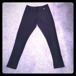 Medium Nike Ladies Spandex Pants with Drawstring