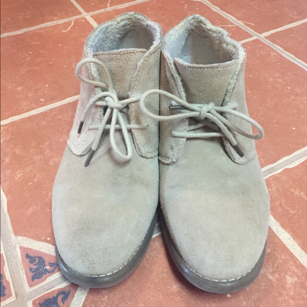Eddie Bauer Shoes