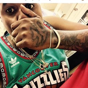 Meet your Posher, Maurice