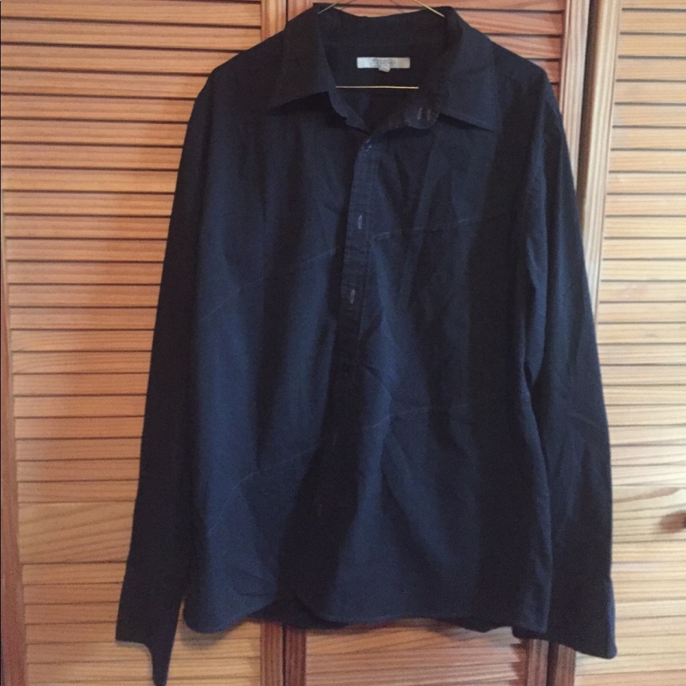 RW&Co black button down with white seaming