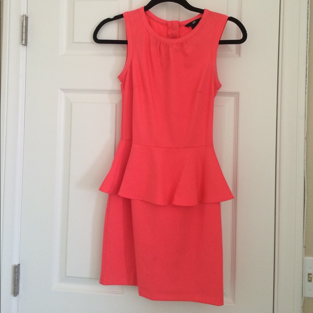 H&M bodycon peplum dress