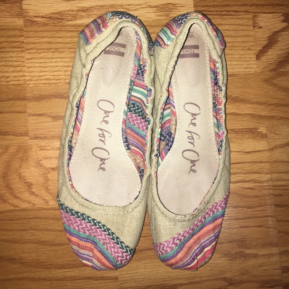 Toms