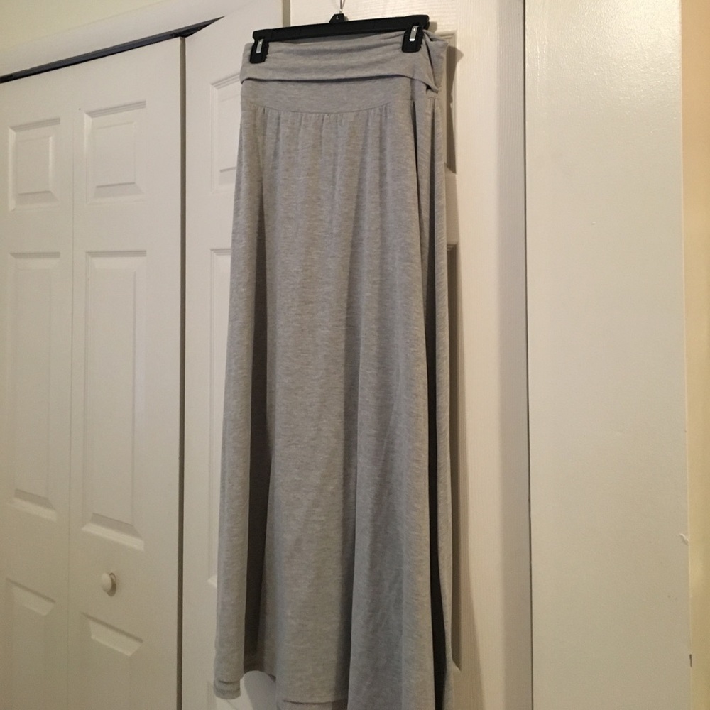 Brand-new gray maxi skirt