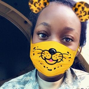 Meet your Posher, Kiana