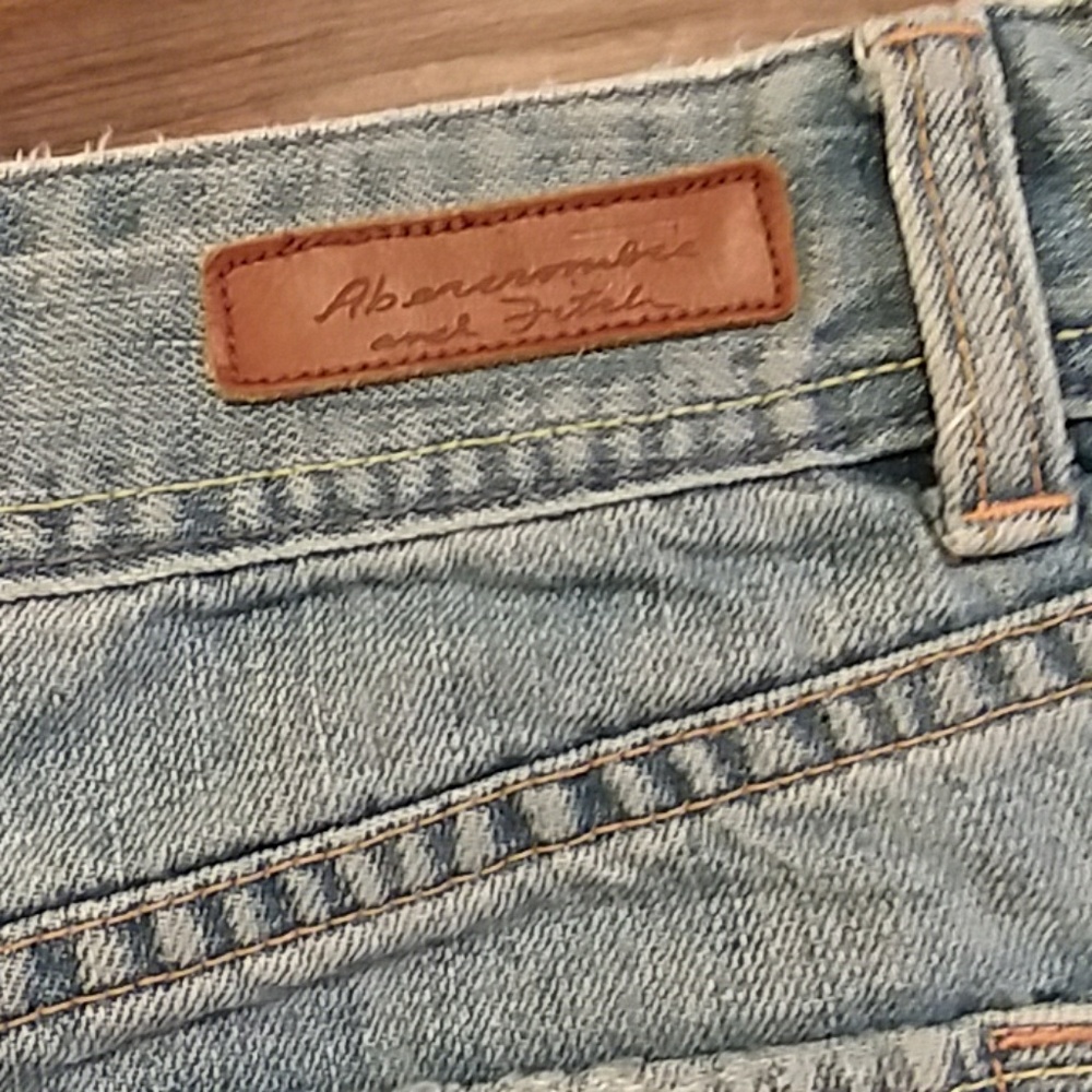Abercrombie and Fitch Skirt - Picture 5 of 7