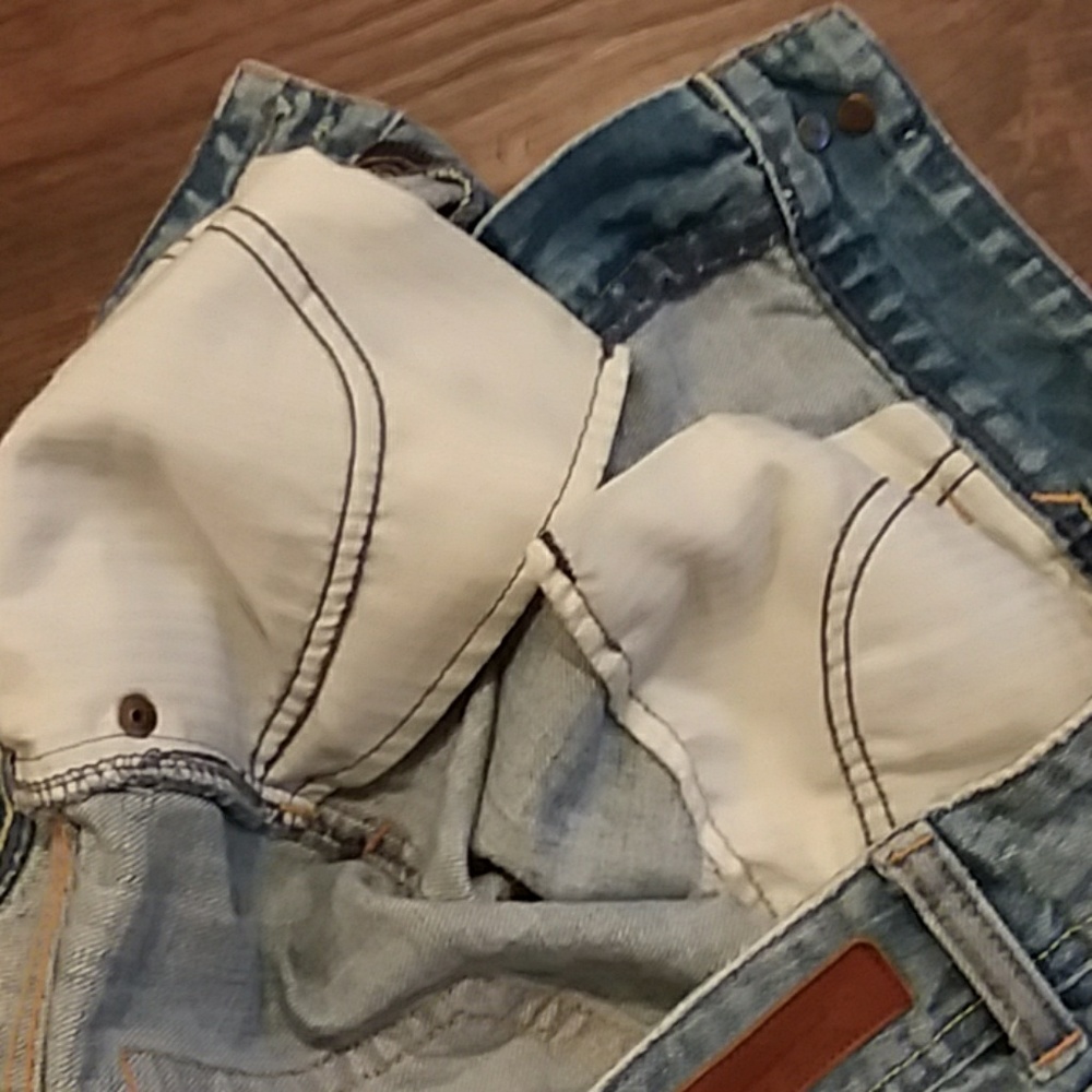 Abercrombie and Fitch Skirt - Picture 7 of 7