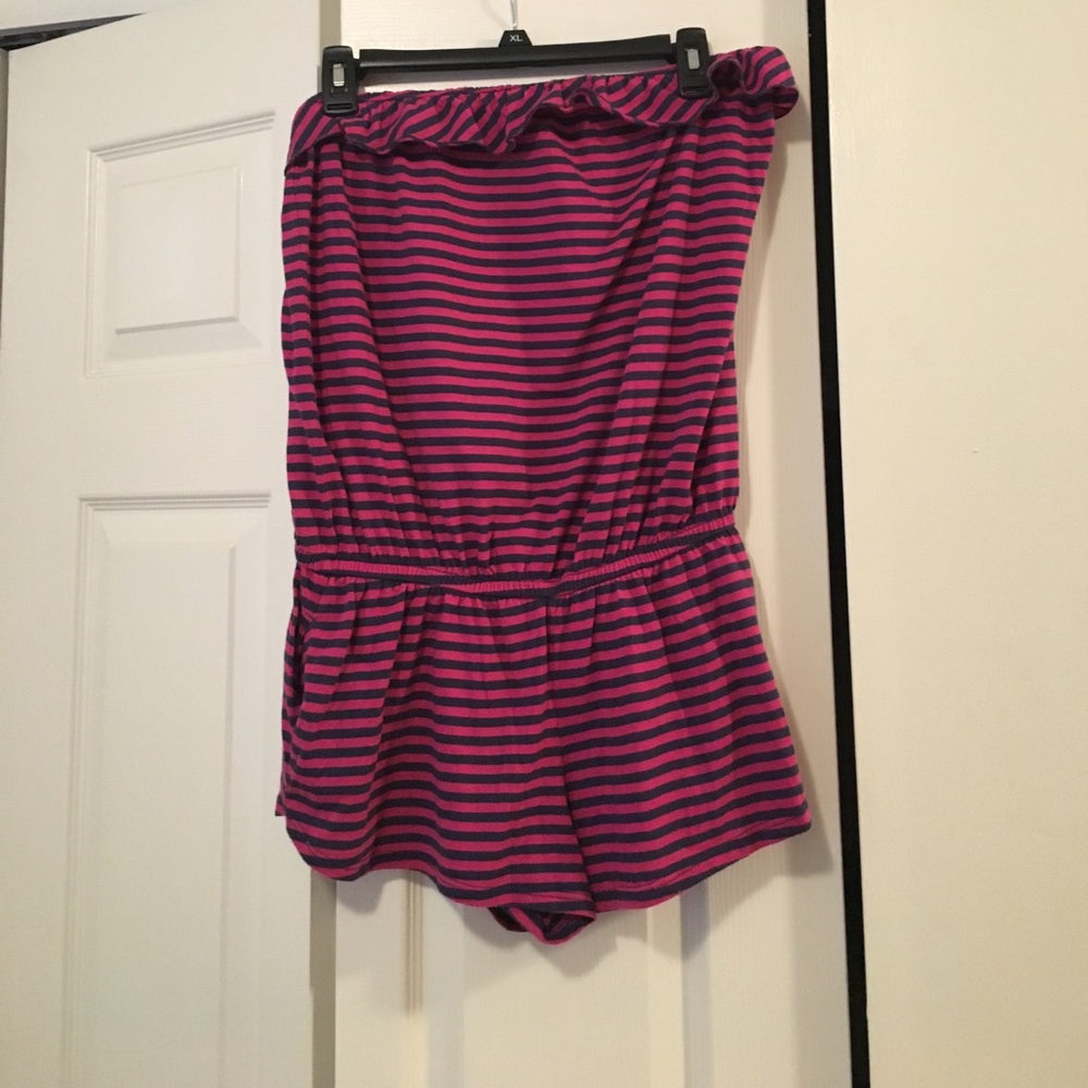 Strapless romper