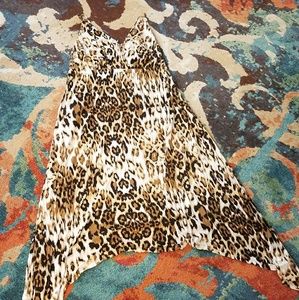 NWOT-22/24 🔥Leopard print Dress🔥