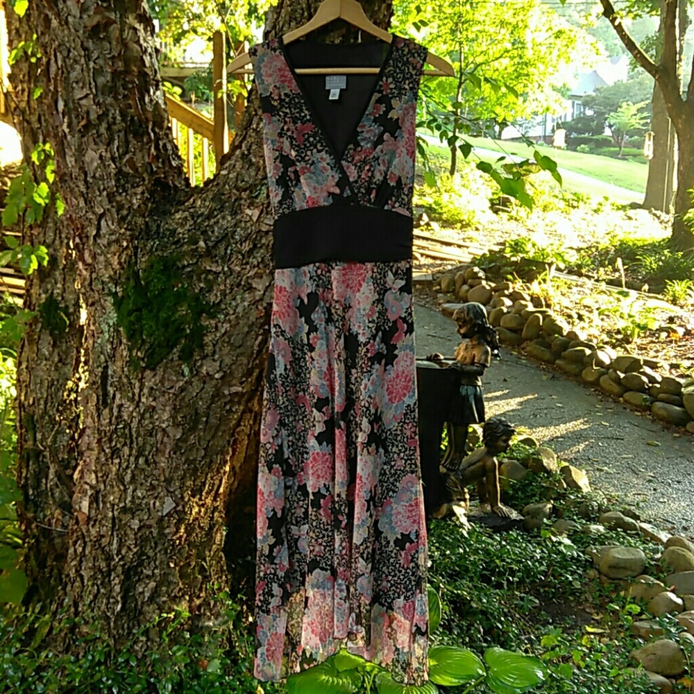 rabbit designs dress/ Size 10