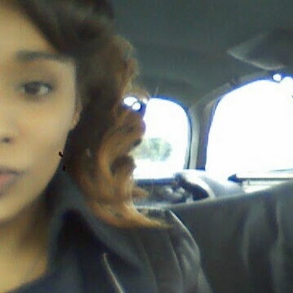 Meet your Posher, Cassidy - Picture 1 of 1