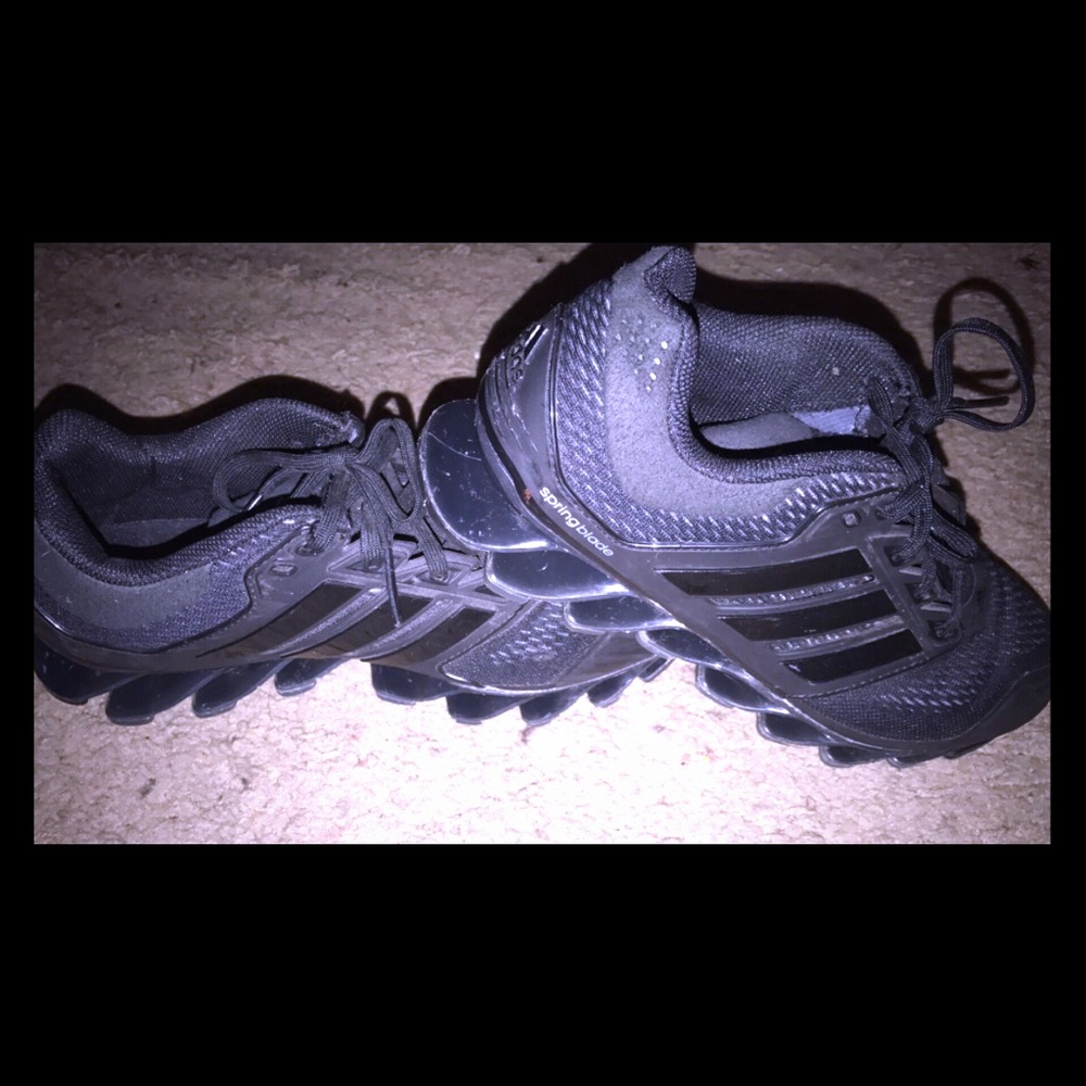 Spring blade adidas