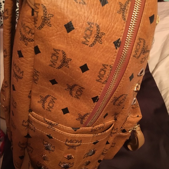 Large MCM Stark Studded Backpack *ONLY WORN TWICE*